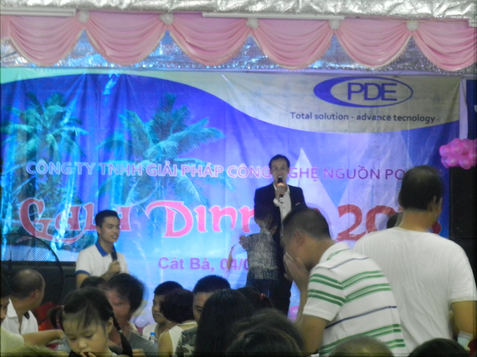 gala dinner C&aacute;t B&agrave;