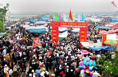 Du Xuân Chợ Viềng - Cầu May Du Xuân Chợ Viềng - Cầu May